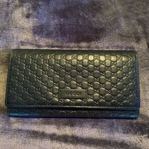 Gucci wallet - GG